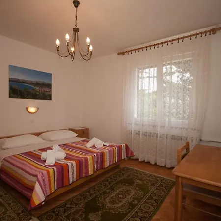 Apartment Surfinia *